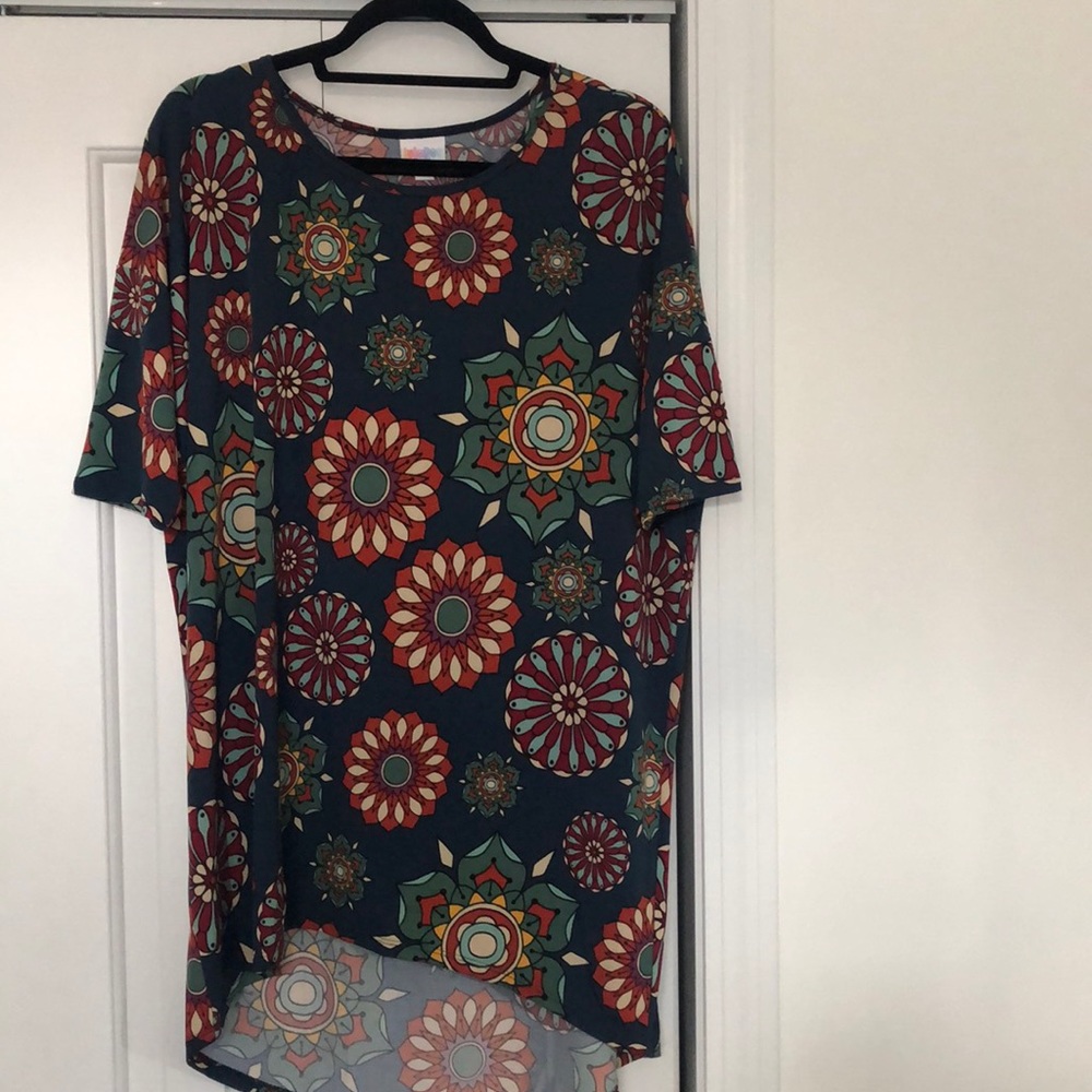 Lula Roe top